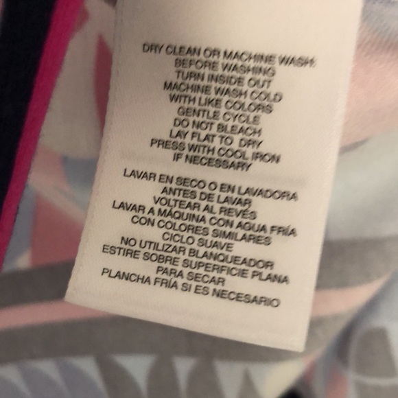 Lovely Pappagallo Tunic - Picture 3 of 3